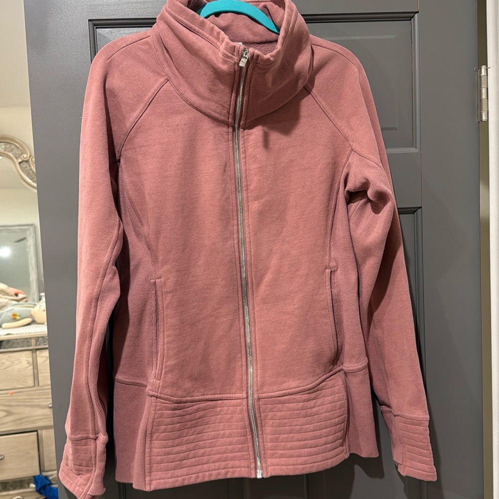 Lululemon Radiant Jacket II Spanish Rose (First Release) size 12